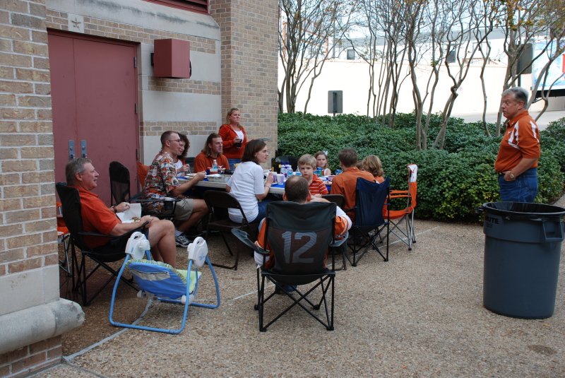 2008/11(Nov)/03(Thanksgiving)/800x600_2008-11-27 13-52-1631.JPG